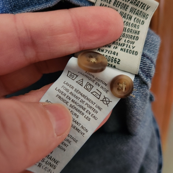 Llbean chambray buttondown - Picture 5 of 5